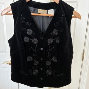 Liz Claiborne VTG Velveteen Embroidered Vest 6
